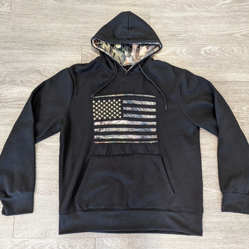 NWT - Mossy Oak Performance Fleece Men's Hoodie Black Camo USA Flag Size Medium